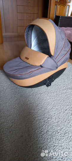 Коляска 3 в 1 tutis zippy nanni