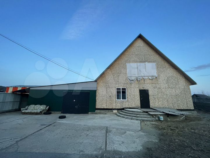 Дом 174,1 м² на участке 10 сот.