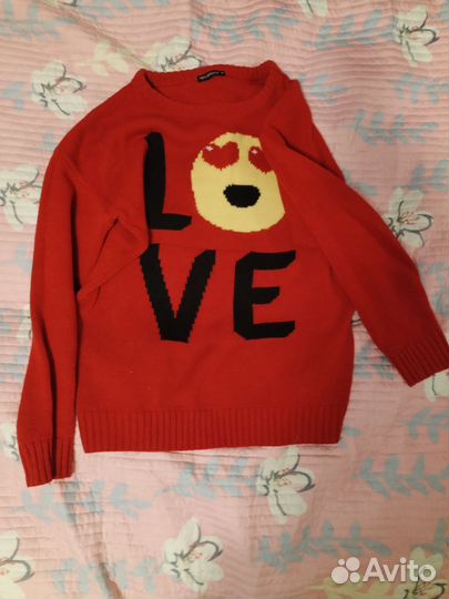 Свитер женский