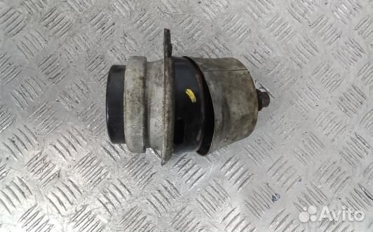 Подушка двигателя бензиновая volkswagen touareg 7L