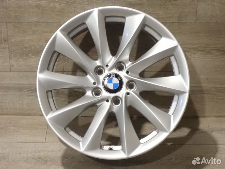 Комплект оригинальных дисков R18 BMW 3-series F30