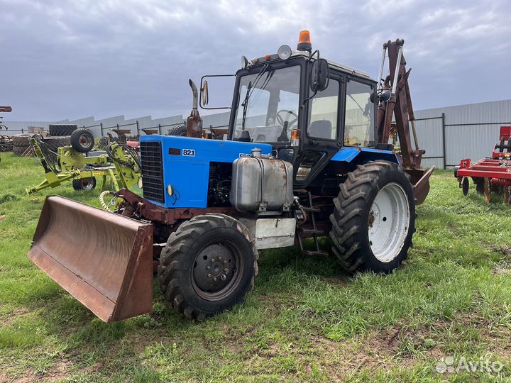 Экскаватор-погрузчик МТЗ (Беларус) ЭО-2621В-3, 2004