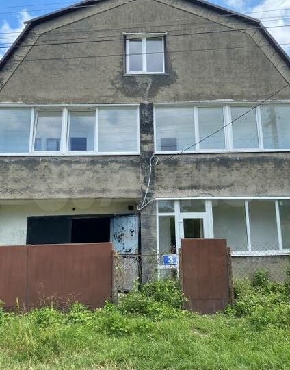 Дом 248,5 м² на участке 8,1 сот.