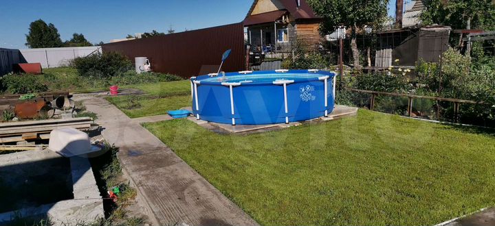 Дом 24 м² на участке 5,4 сот.