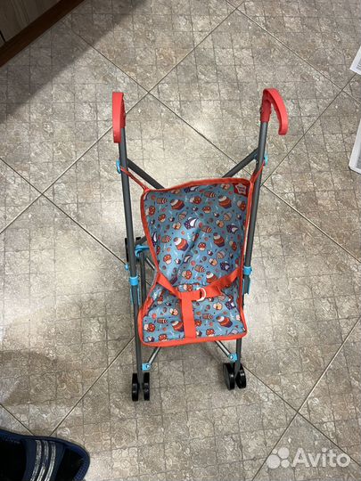 Игрушечная коляска для кукол