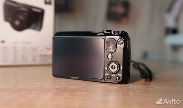 Продам фотоаппарат Sony DSC-HX20