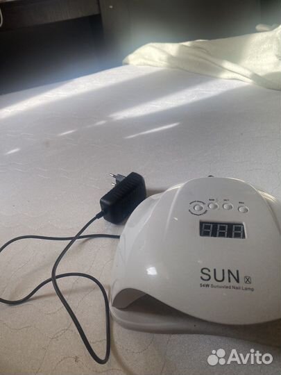 Лампа для сушки ногтей