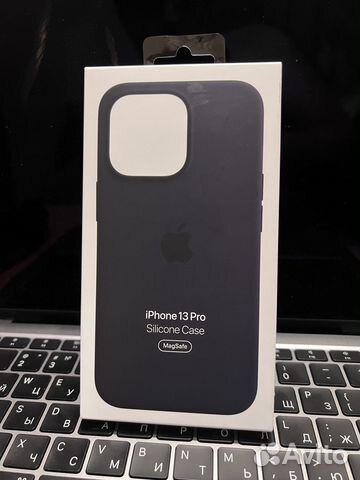 Apple Silicone case MagSafe iPhone 13 pro