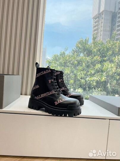 Ботинки Balenciaga