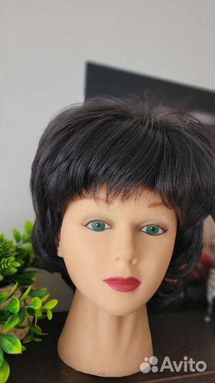 Парик новый