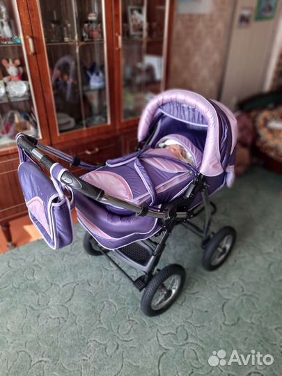Прогулочная коляска