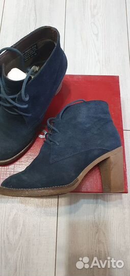 Ботинки Mascotte замшевые женские