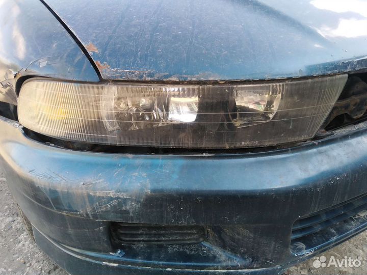 Фара mitsubishi galant 8