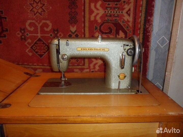Швейная машинка