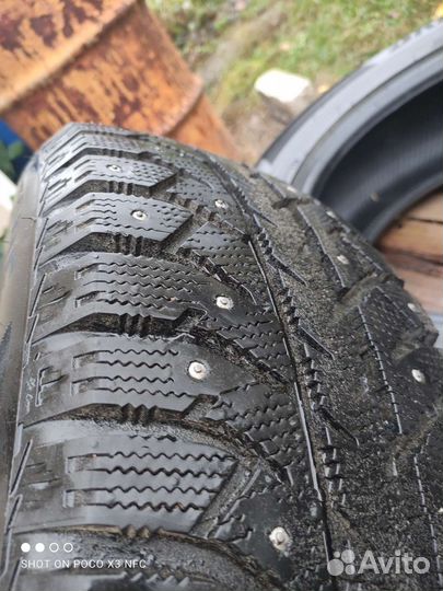 Bridgestone Ice Cruiser 7000S 235/65 R17