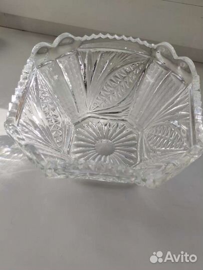 Хрустальная ваза для фруктов