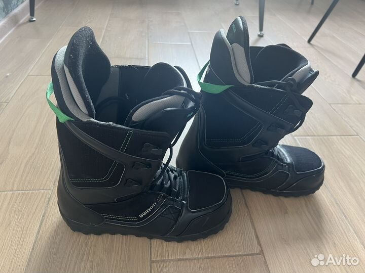 Сноубордические ботинки burton
