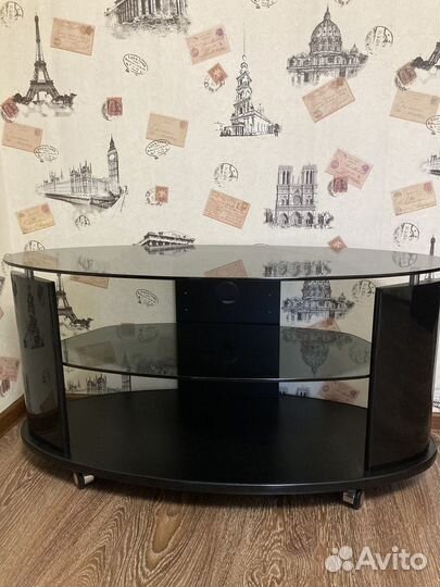 Стеклянная тумба под тв телевизор