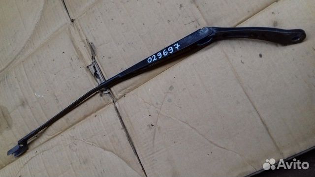 Поводок дворника Citroen C4 2011