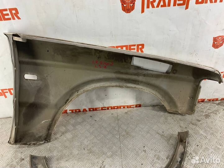 Крыло переднее левое Land Rover Discovery2