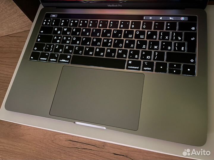 Macbook pro 13 2020 16gb Щикарный