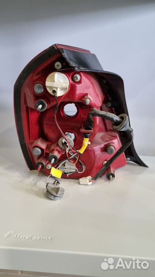 Фонарь задний правый Hyundai Elantra (XD) III (200