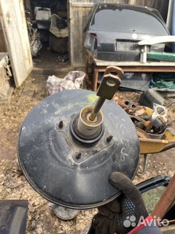 Вакуумник VW Passat B4