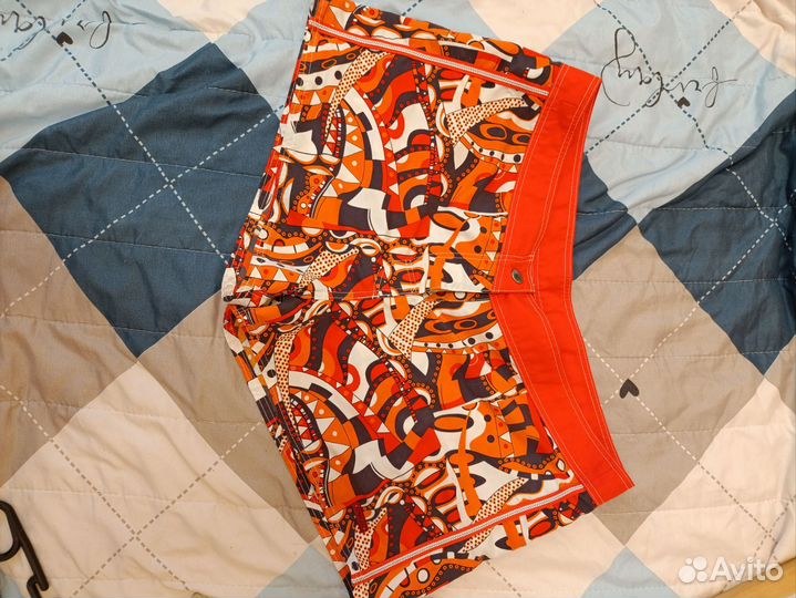 Шорты женские