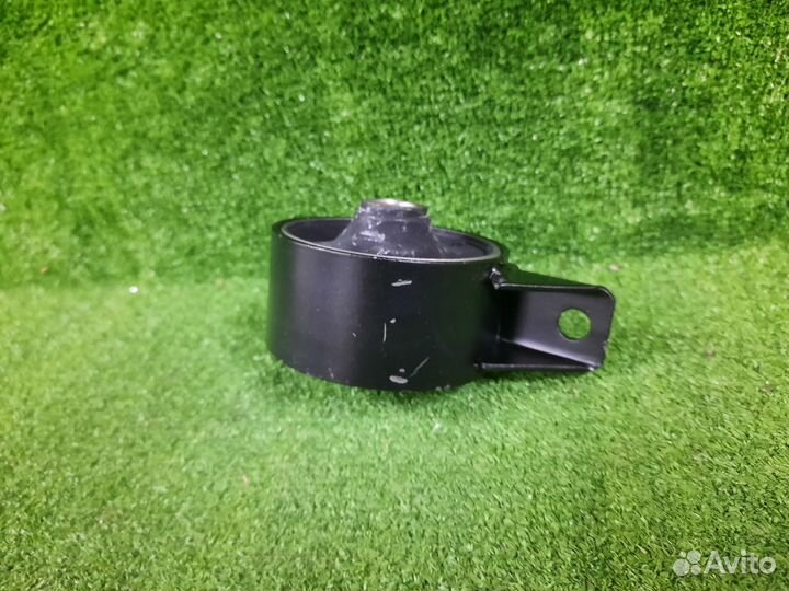 Опора двигателя передняя Hyndai Accent МКПП