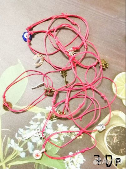 Кулоны и подвески