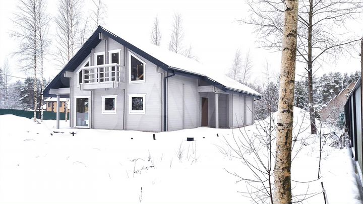 Коттедж 190,8 м² на участке 12 сот.