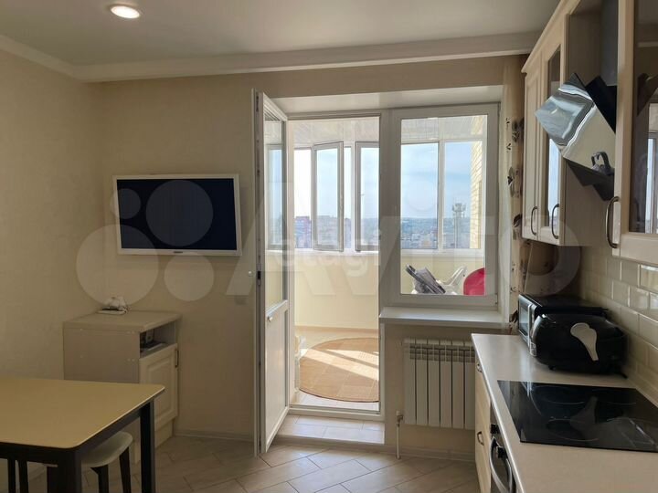 2-к. квартира, 67,3 м², 13/16 эт.