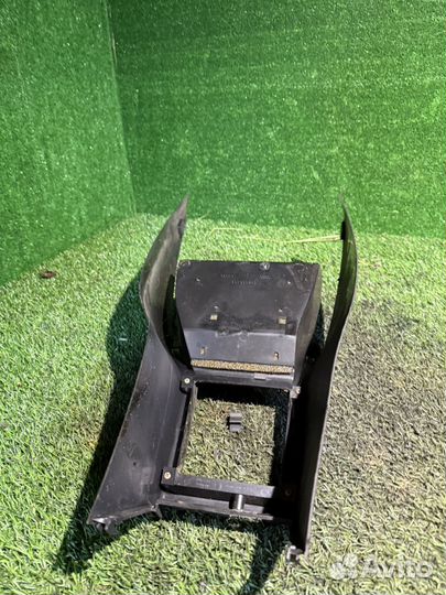 Консоль audi 80 b3