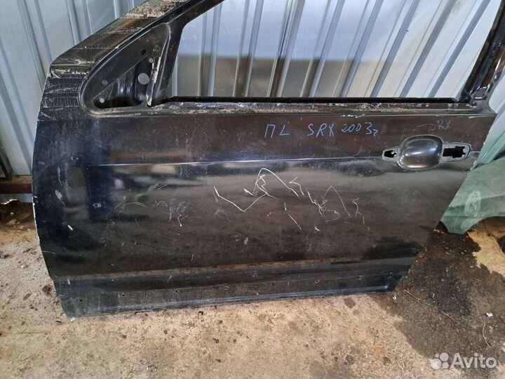 Дверь передний левый Cadillac SRX