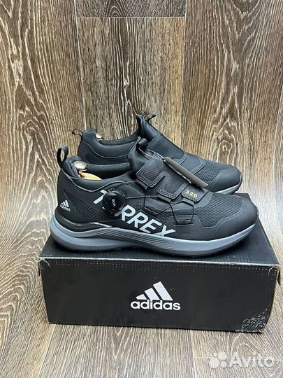 Кроссовки adidas gore termo 41 45