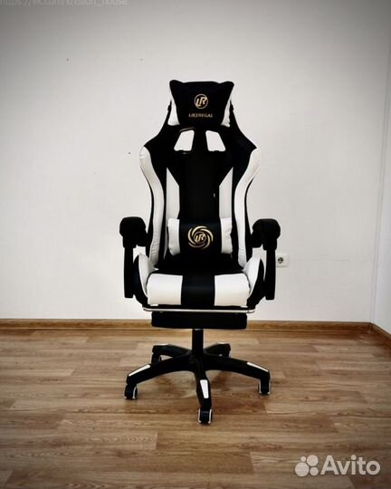Компьютерное кресло новое игровое