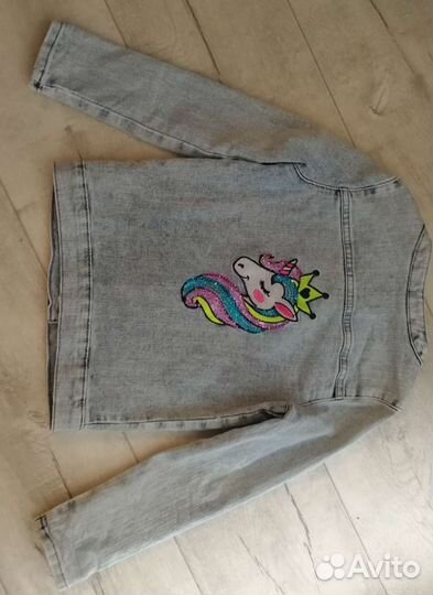 Джинсовая куртка 122