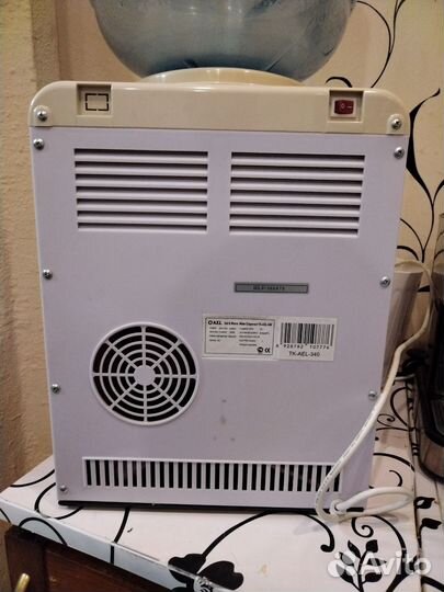 Кулер для воды бу