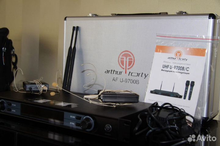Микрофоны радиосистема Arthur Forty петличные
