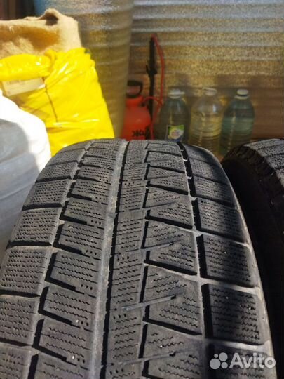 Bridgestone Blizzak Revo GZ 205/55 R16