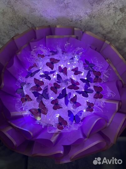 Букеты из бабочек, конфет и др