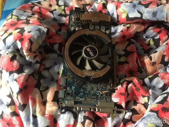 Видеокарта asus