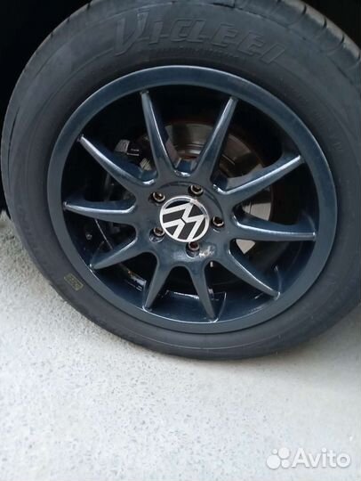 R15 Viatti Strada Asimmetrico V-130 185/60, PCD 5x100 DIA 57.1