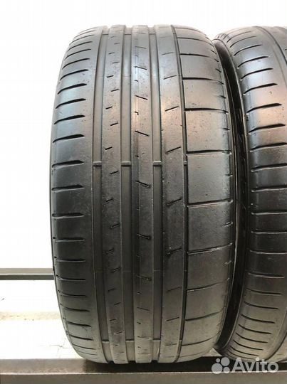 Pirelli P Zero PZ4 235/35 R20 106H