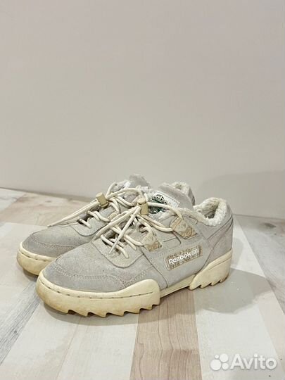 Кроссовки reebok женские 37