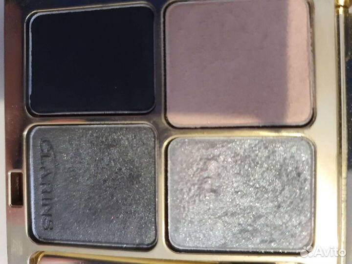 Тени для век clarins