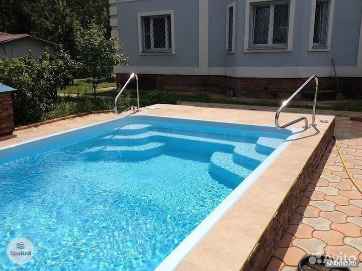 Композитный бассейн