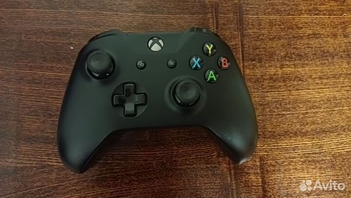 Геймпад xbox One