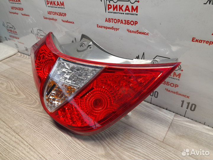 Стоп-сигнал левый Hyundai Solaris RB G4FC 2013