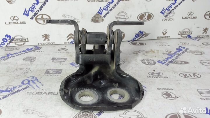 Петля двери задней левой нижняя Ford Fusion 2002-2